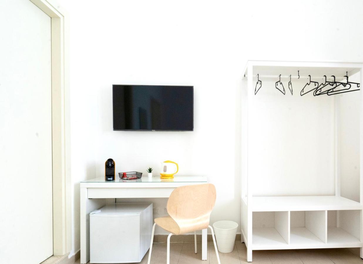 Be Happy Rooms คาตาเนีย ภายนอก รูปภาพ